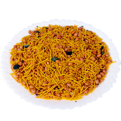 Nutsara Kerala Spicy Mixture Namkeen | Ready to Eat Snacks 700GM